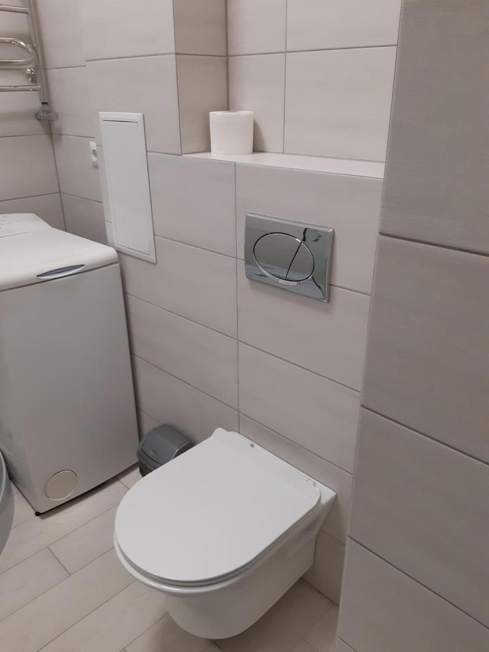 Transfer Apartment Lviv Buitenkant foto