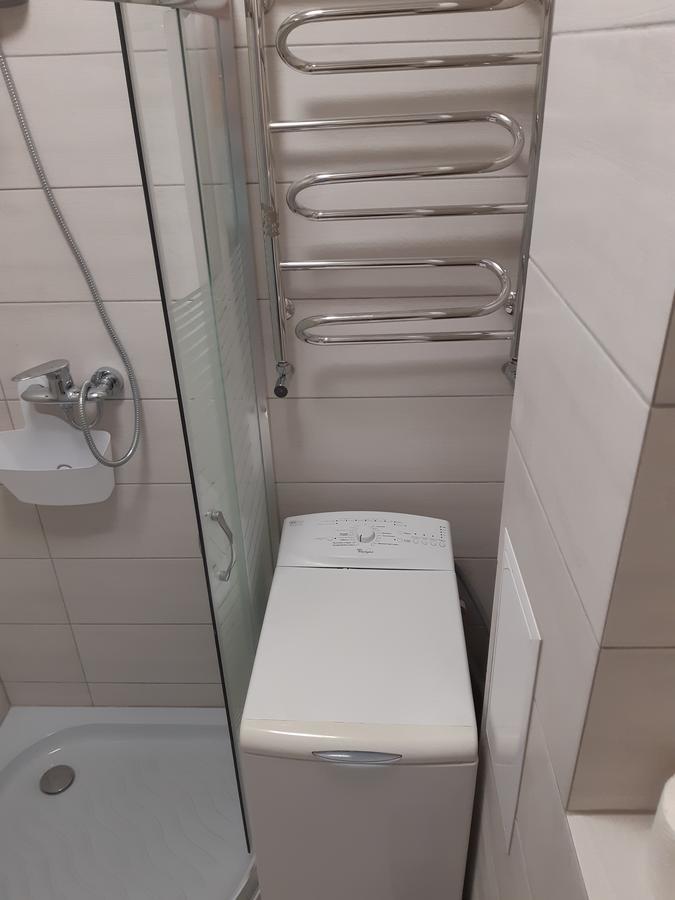 Transfer Apartment Lviv Buitenkant foto